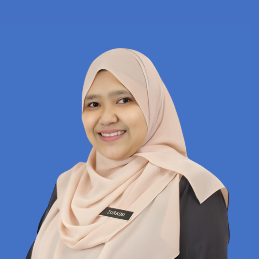 Puan Noor Zuraini binti Aziz